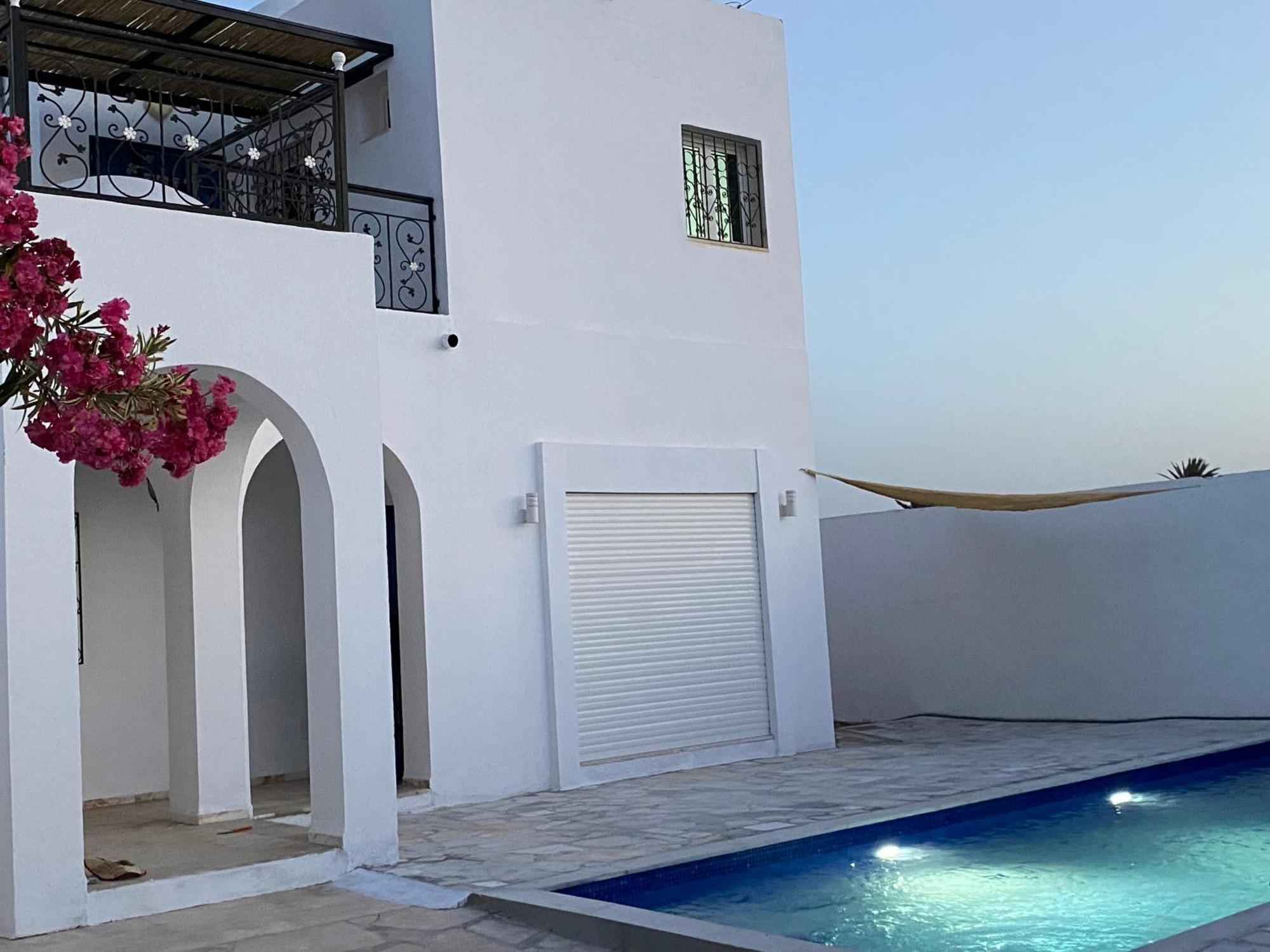 Mit 8m Swimmingpool Appartement *